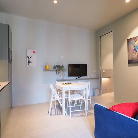 Ferienwohnung Primopiano - Rosmini Mailand Exterior foto