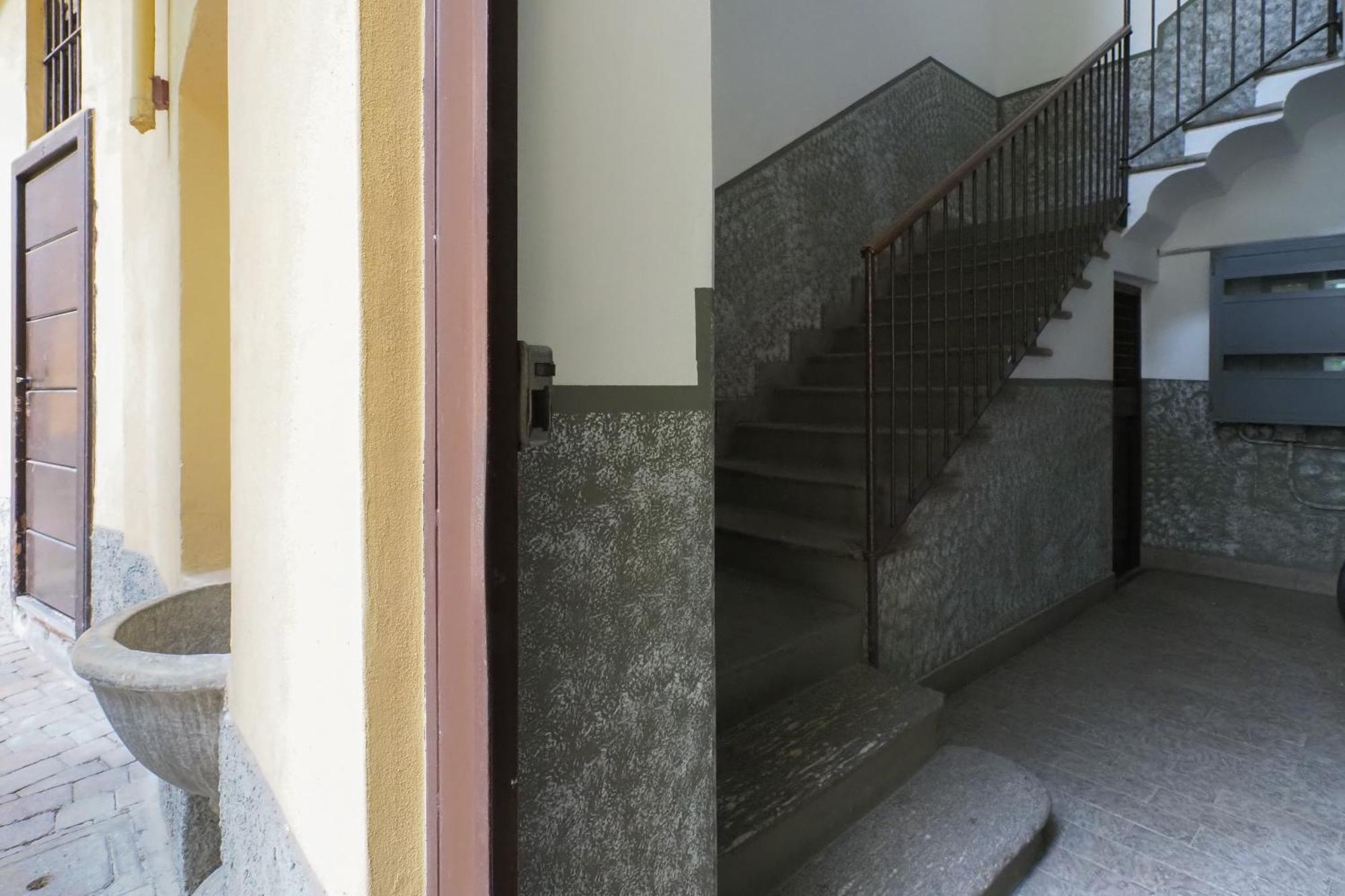 Ferienwohnung Primopiano - Rosmini Mailand Exterior foto